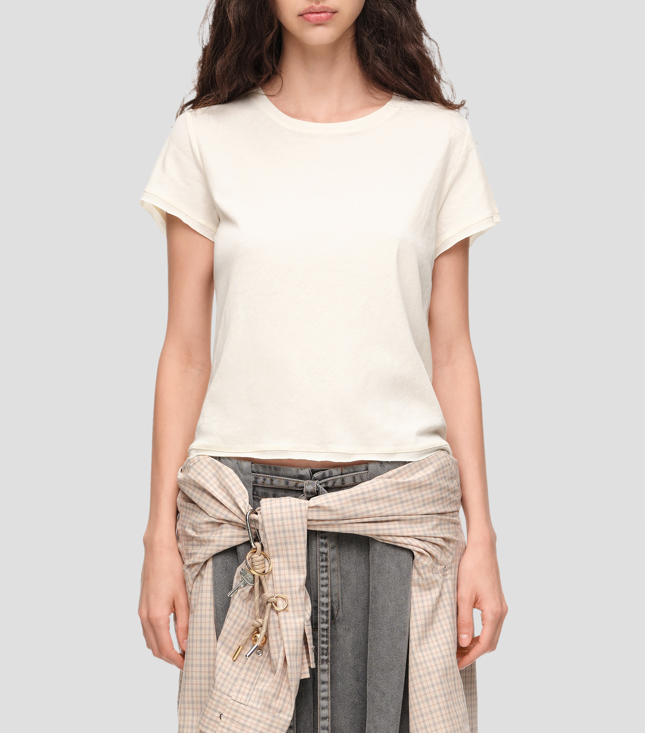 Playera cuello redondo manga corta lisa Mujer